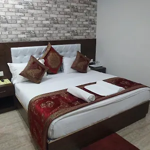 Midcity Hotel