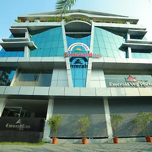 Nakshatra Emerald 4*, Guruvayur India