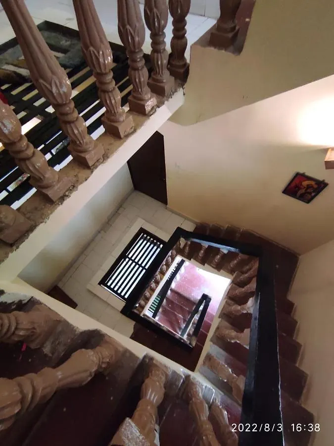 Monalisa Hostel Waranasi Indie