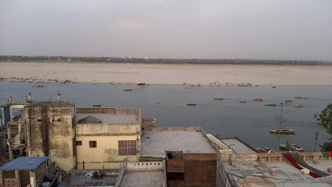Monalisa Hostel Varanasi India